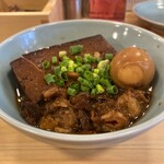 大衆酒場 諸星 - 肉豆腐(玉子トッピング)