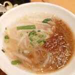 台湾担仔麺 - 