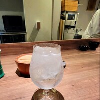ひきざんたしざん - レモンサワーさっぱりひきざん、香りのたしざんはひきざんよりアルコール強めで美味しい