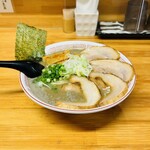 いっぽし - 限定 鬼煮干鶏白湯(大盛+チャーシュー増し)