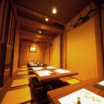 Totoya - ゆったり座れる個室は最大で２０名様まで収容可能です！