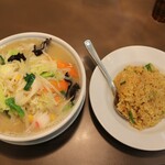 たんめん専門店 百菜 - 毎日野菜たんめん半チャーハンセット