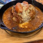 クールカフェ 究極ハンバーグと鉄板フレンチトーストのお店 - ハンバーグ400gはどっしりした大きさ