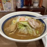 ８番らーめん - 