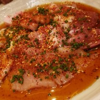 炭火焼肉ホルモン うしごろ 中目黒店 - 