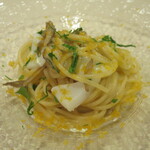 イタリアンレストラン Zucca - カラスミ、舞茸、アオリイカのスパゲティ