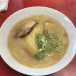 赤玉ラーメン - 赤玉ラーメン/530円(クーポン価格)♪