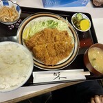 Tonkatsu　okada - ジャンボチキンカツ定食(カツが２枚の
