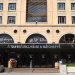 Trumps Grillhouse & Butchery - 外観
