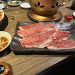 炭火焼肉 海山 - 