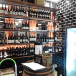 The Butcher Shop & Grill - ワインセラー