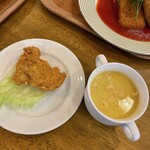 サファリレストラン - フライドチキン　コーンスープ