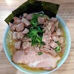 ラーメン 清水家 - 真上