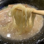 Temma - 麺は生麺を茹でたものだが、スープと合っているかよく分からなかった。