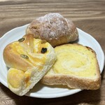 カンテボーレ - 料理写真:パンプキンフレンチ＆パンプキンツイスト＆悪魔の塩パン