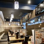 江坂海鮮食堂 おーうえすと - 店内は奥深い
