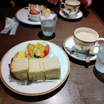 あべのカツサンドパーラー ロマン亭 - 