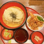 眞壁屋うどん - 