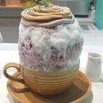 かき氷&デザート&カフェ ボンジョルネ - 別の日：和栗のモンブラン氷2,000円＋パンペロ社 長期熟成ラム酒シロップ100円(別添)✨ マロンクリームにチョコのエスプーマ、ミルクエスプーマ、カシスシロップ♡中には紅茶ジュレやレーズン等、豪華！