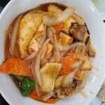 Ramen Shop SEVERE - 厚揚げと野菜の旨辛炒め？　お肉は殆ど入っていなかったけど満足。