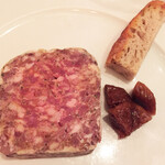 Benoit Alain Ducasse - ジビエのテリーヌ、ガツンと野性味あり。ドライいちじくが良いコンビ