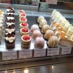 スイーツガーデン ユウジアジキ - ショーケース内2