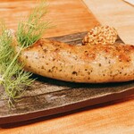 肉の八十二食堂 - ハーブフランク 480円