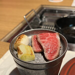 お肉屋 けいすけ 三男坊 - 