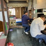 夢屋 - 店内をパシャ
平日の11時過ぎ