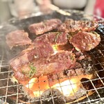 万正 - ハラミ 食べ頃