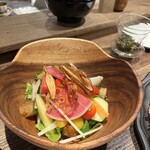 動悸 - 20種類の農園野菜サラダ