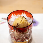 うを徳 - 2023.10 水菓子（シナノゴールド、次郎柿、ラムプルーンアイスクリーム）