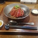KUNI MI - ステーキ丼＋山ワサビ