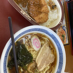 山田うどん - 料理写真: