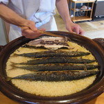 宇豆基野 - 秋刀魚の釜めし