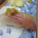 寿司　久寿美 - 鯵