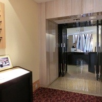 大阪なだ万 - 入口。