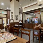 万豚記 - 店内