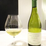 Restaurant KAITO - TERRES DE PIERRES　CHABLIS 2019（シャブリ・テール・ド・ピエール）：クリアーで優しく、ミネラル感たっぷりで 柔らかな味わいの白ワイン。