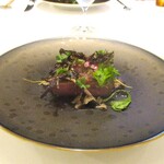 Restaurant KAITO - 四足動物に対するアレルギーのある家内のために、ハンガリー産の鴨を軽くスモークしたお料理を準備していただけました。（感謝！）