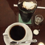 イトーヤ コーヒー ショップ - (2023.04)アイスコーヒー(ホイップ追加)、ブレンド
