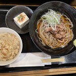 なみ一 - 炙り鴨　1,100円　土鍋炊き込みご飯、豆腐