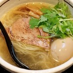 麺屋 焔 - 味玉塩ラーメン 850円