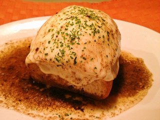 Bishokukoubou kakurean - モッツァレラチーズのトースト～焦がしバターソース～
