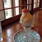 くらしき桃子 総本店 - 洋梨のパフェ