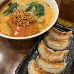 24時間 餃子酒場 - 