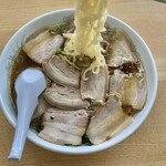 古川農園 - 味はそこそこ美味いが、旨味調味料の味がすごくする、現代のラーメン。