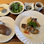 カフェレストラン タロー - 料理写真:本日のお魚ランチ　カンパチのソテー