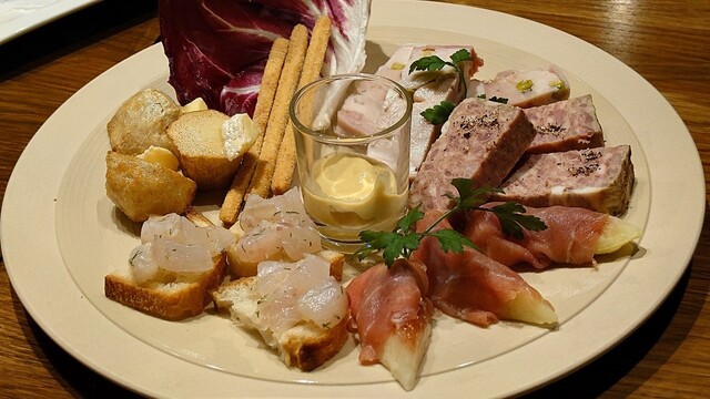 Cave du Village（カーヴ・ドゥ・ヴィラージュ） - 盛岡（ビストロ）の写真