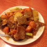 中華料理 龍鳳酒家 - 牛肉とトマトの炒め物